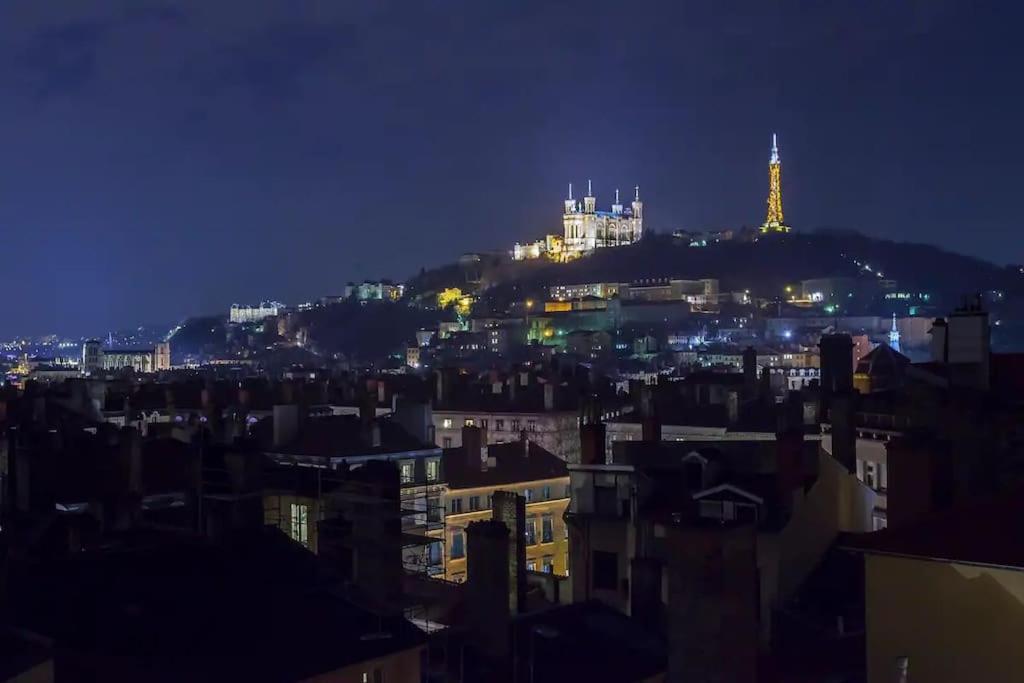 Mirador T2 Ensoleille Place Des Terreaux Vue Fourviere Lyon Luaran gambar